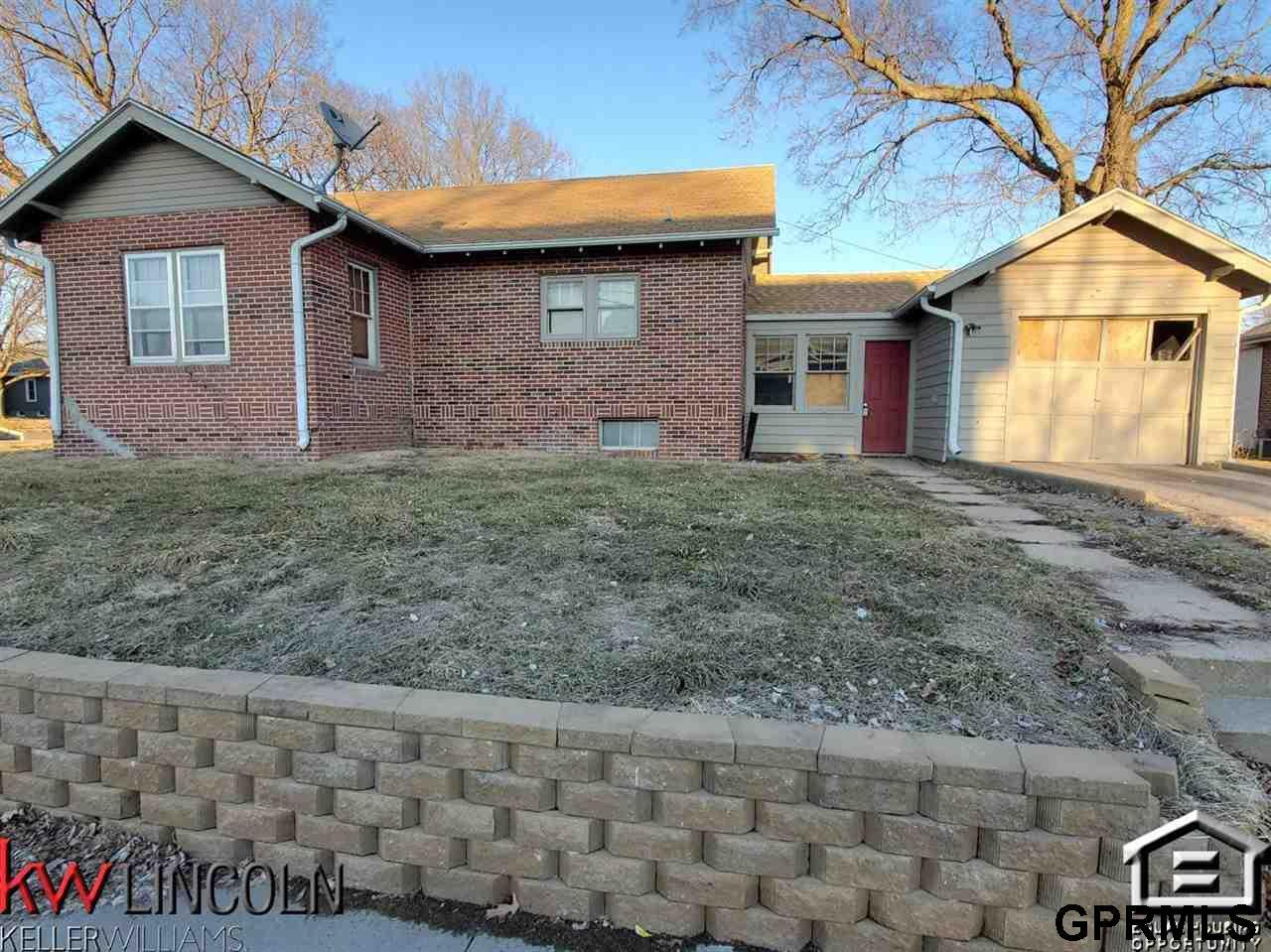 1201 Court Street - Photo 1