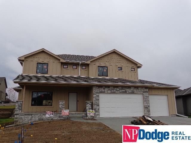 2341 177 Street - Photo 1