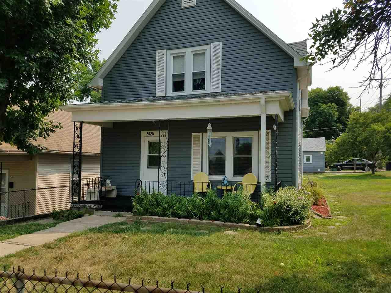 2625 38th Street - Photo 1