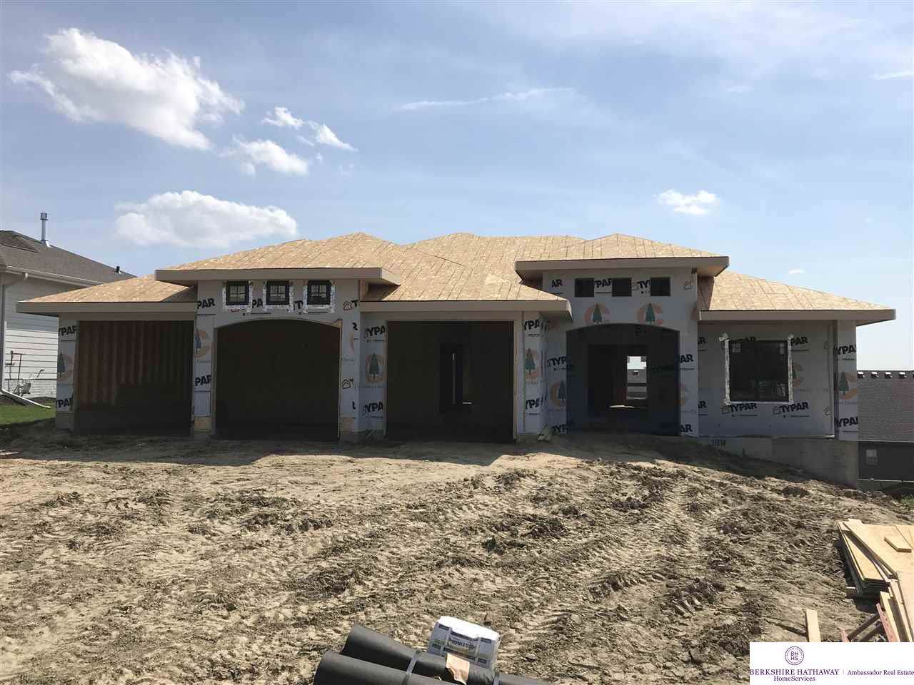 19265 Ruggles Circle - Photo 1