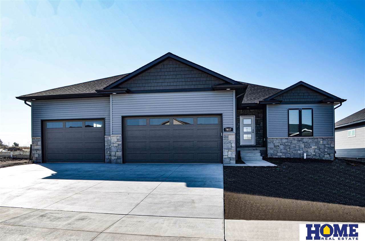 7617 Lilee Lane - Photo 1