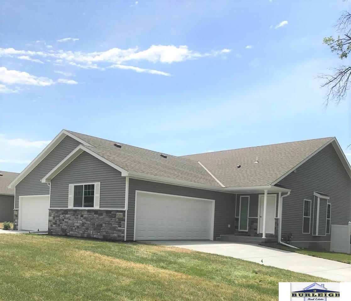 5228 Linden Street - Photo 1