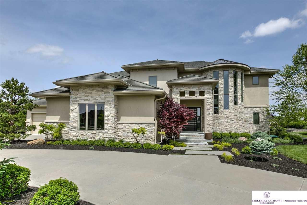 19510 Camden Avenue - Photo 1