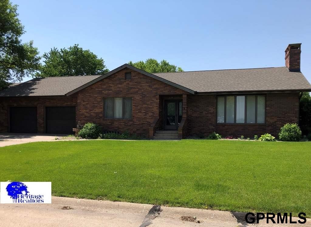 1119 Elm Street - Photo 1