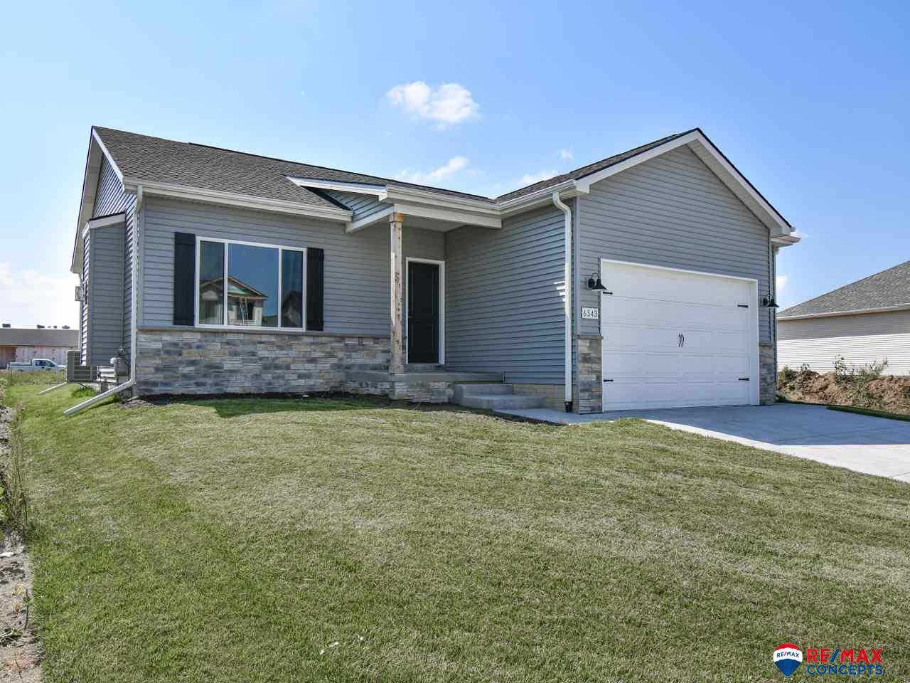 6543 8th Street - Photo 1
