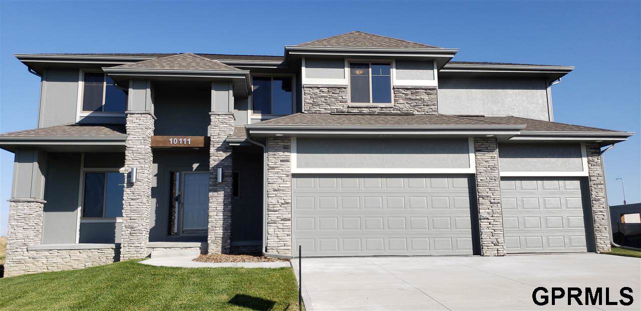 10111 187 Avenue - Photo 1