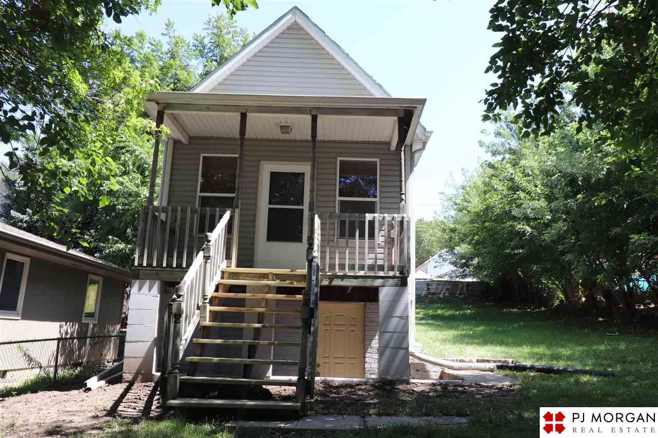 4413 34 Street - Photo 1