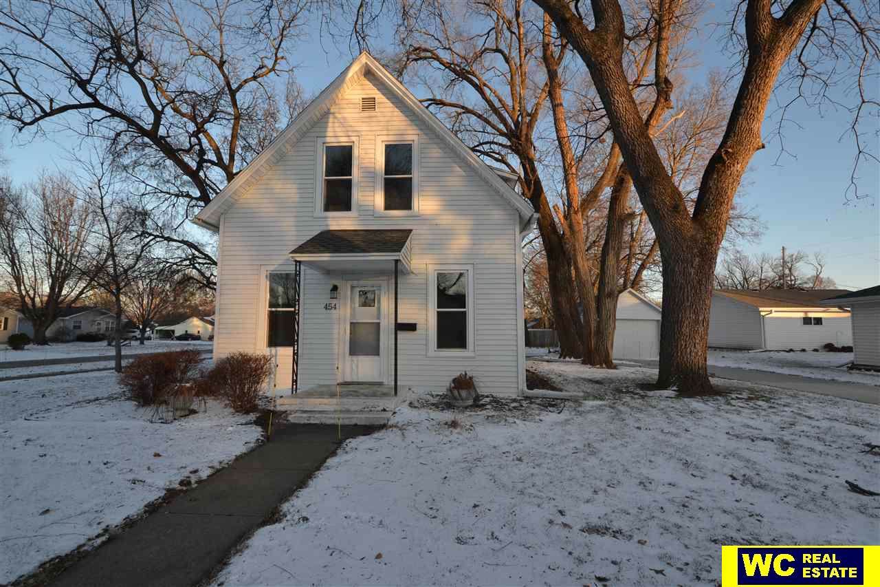 454 23rd Street - Photo 1