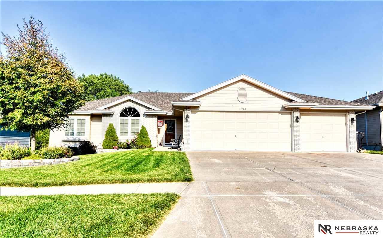 2723 189th Street - Photo 1