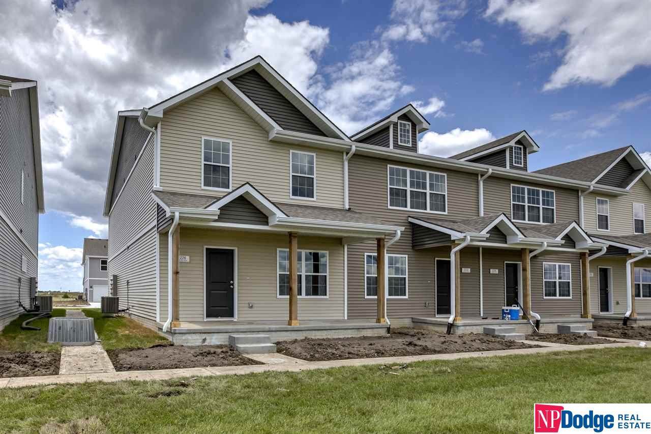 2226 Aaron Way - Photo 1