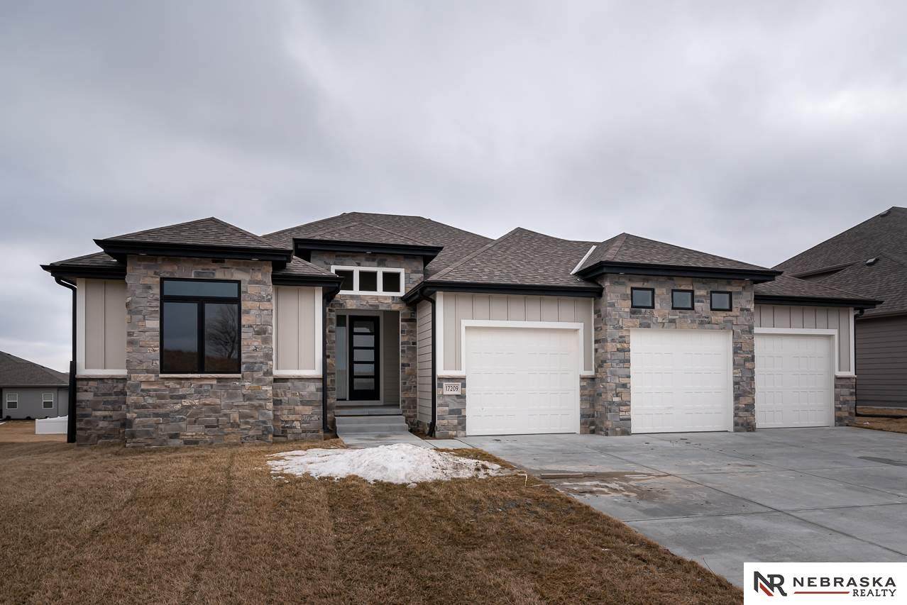 17209 Rachel Snowden Parkway - Photo 1