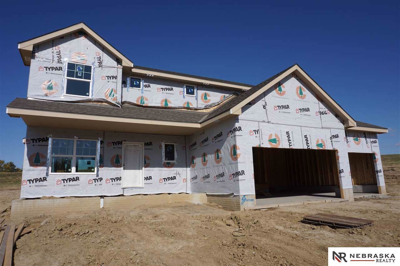 4812 Heartland Drive - Photo 1