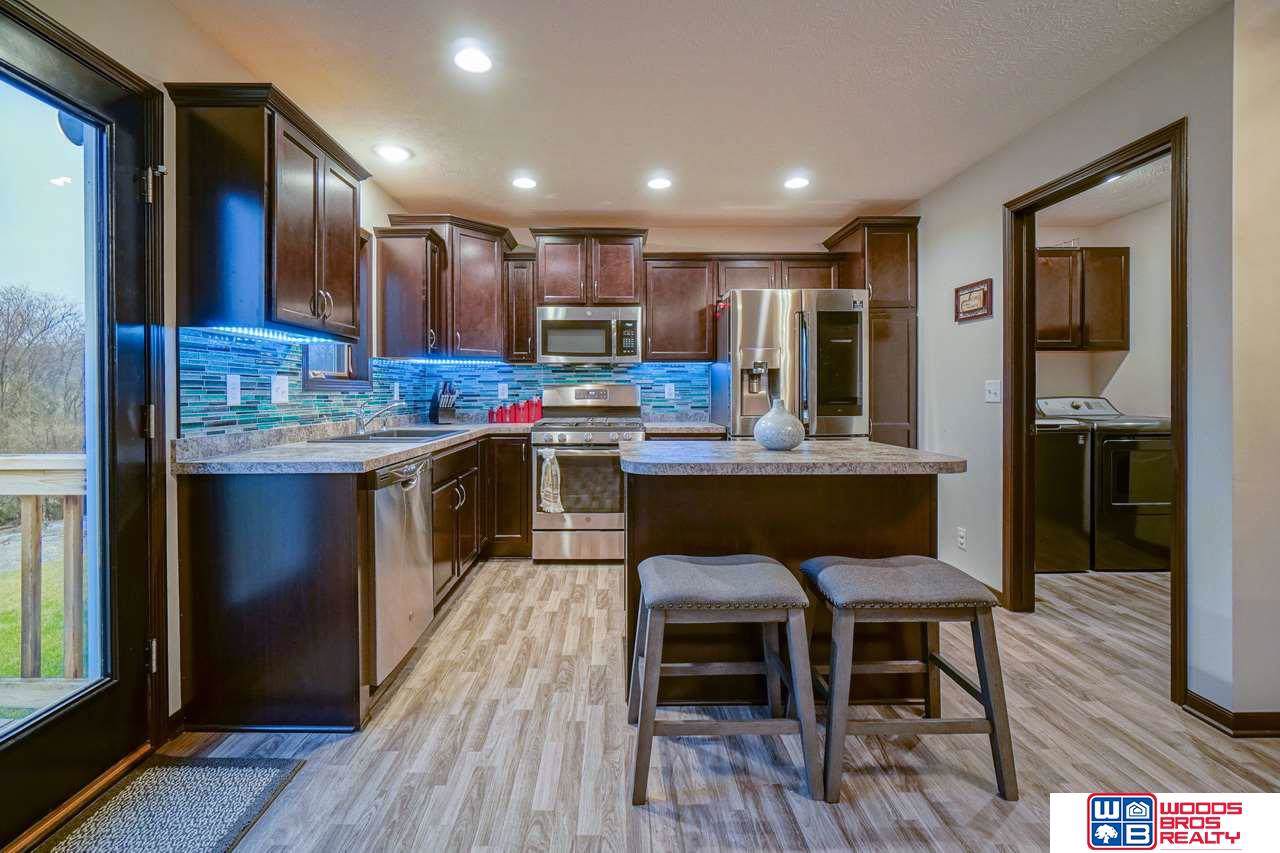 943 Barker Lane - Photo 1