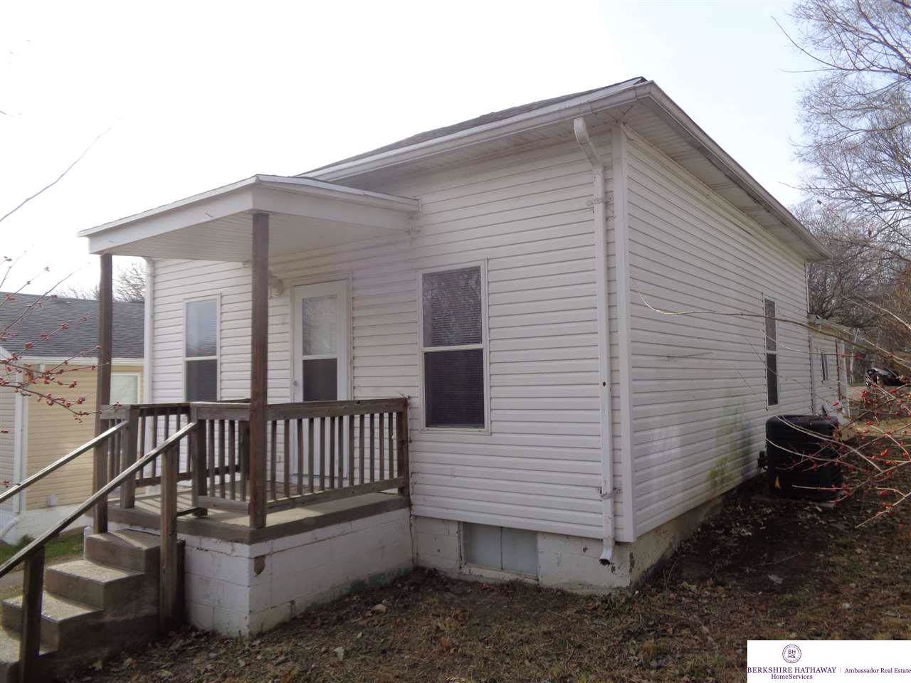 1116 8th Street - Photo 1