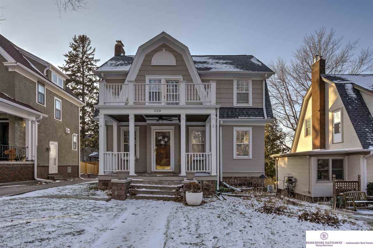 528 55 Street - Photo 1