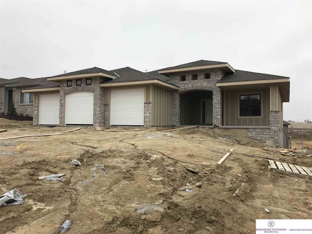 19265 Ruggles Circle - Photo 1