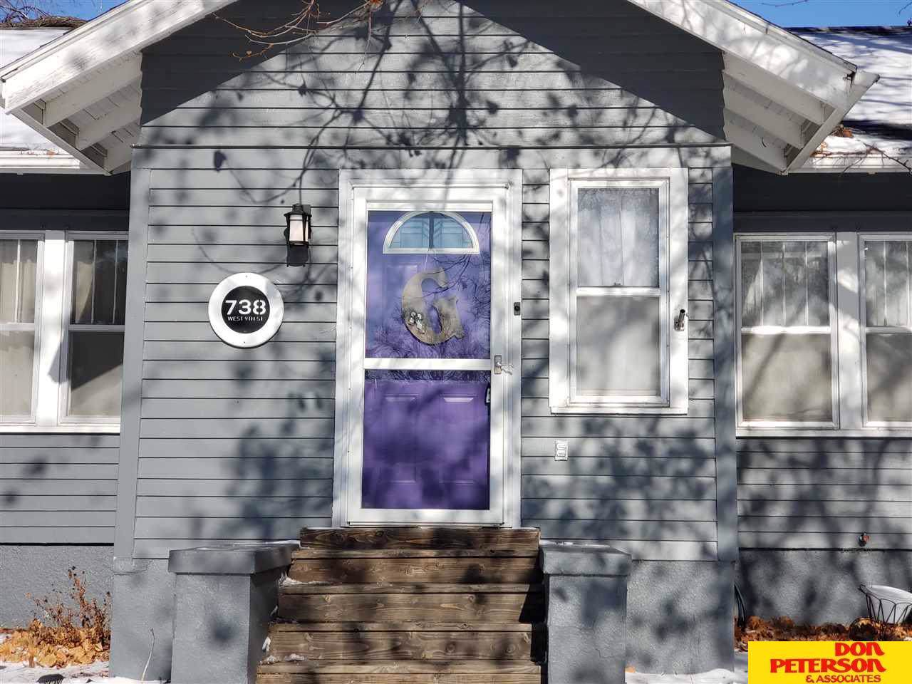 738 9th Street - Photo 1
