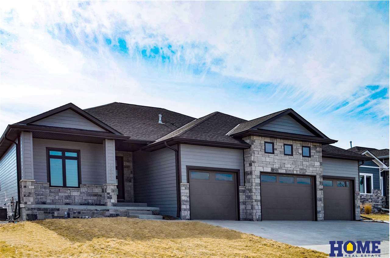 10333 Shoreline Drive - Photo 1