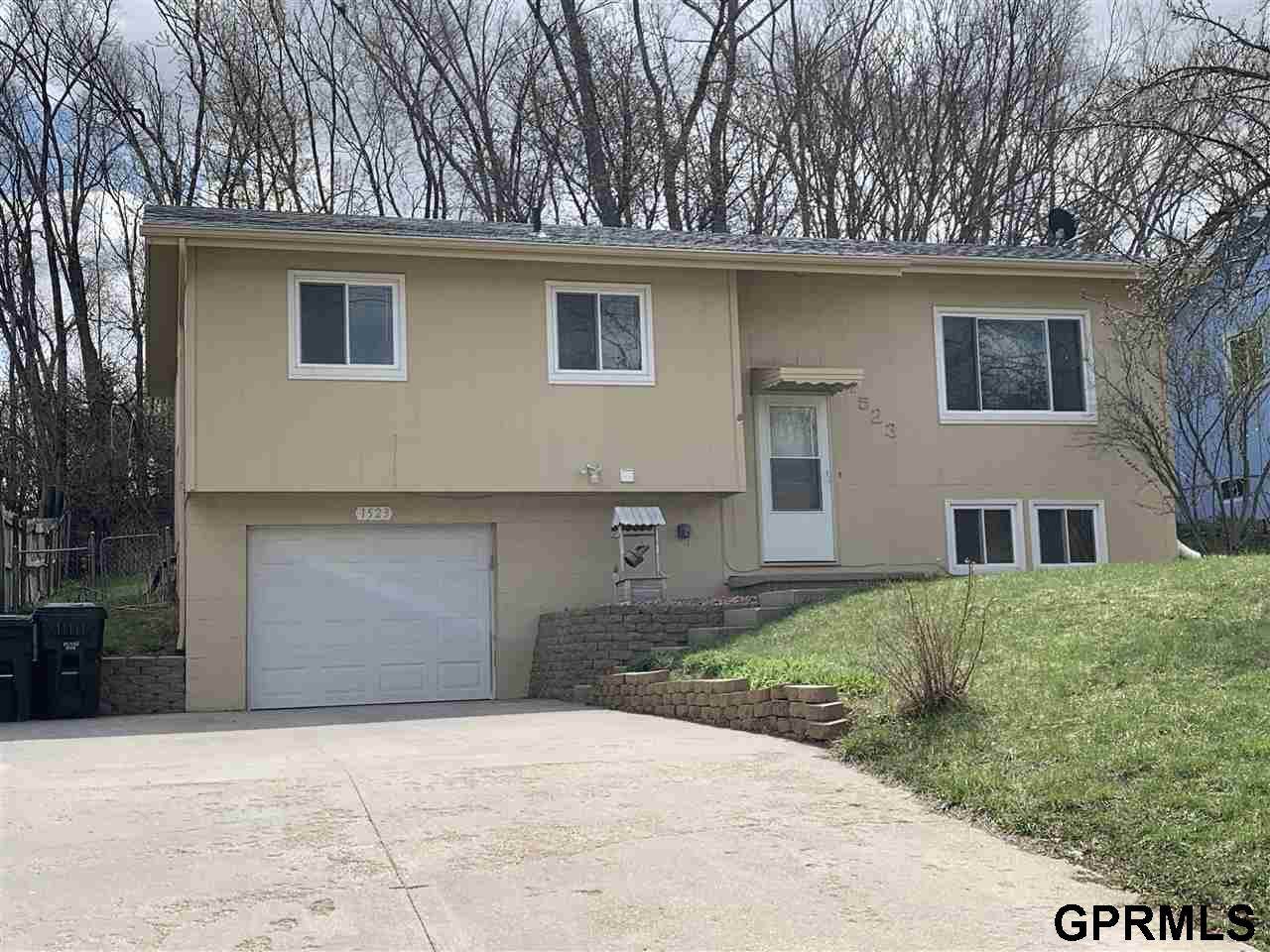 1523 Lincoln Avenue - Photo 1