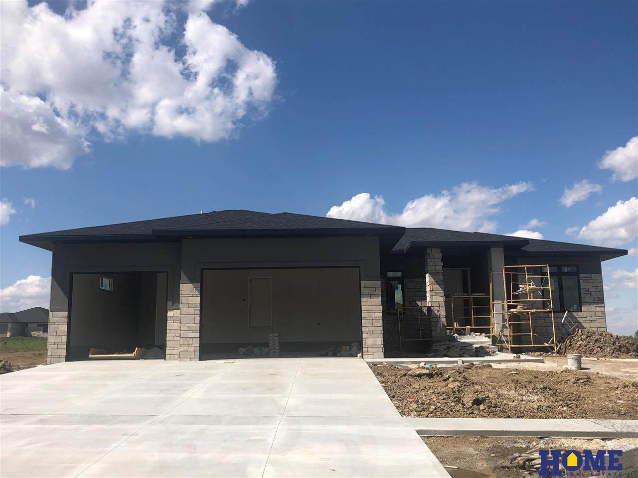 8840 White Horse Way - Photo 1 8840 White Horse Way - Photo 1