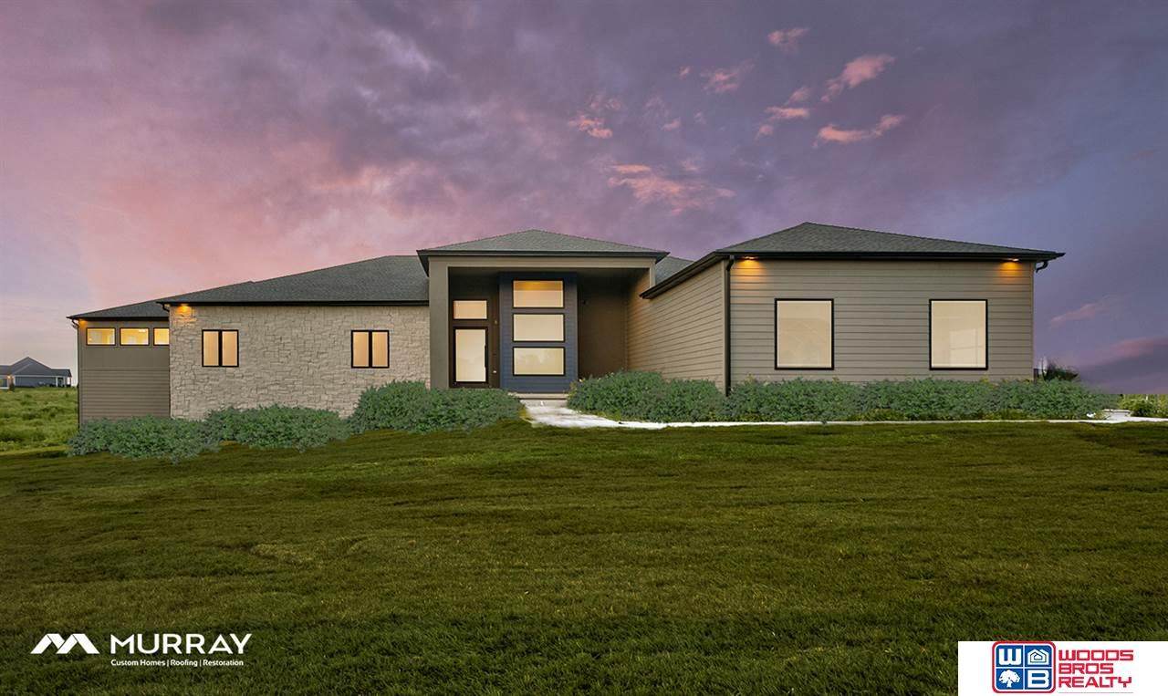 6272 Waters Edge Drive - Photo 1