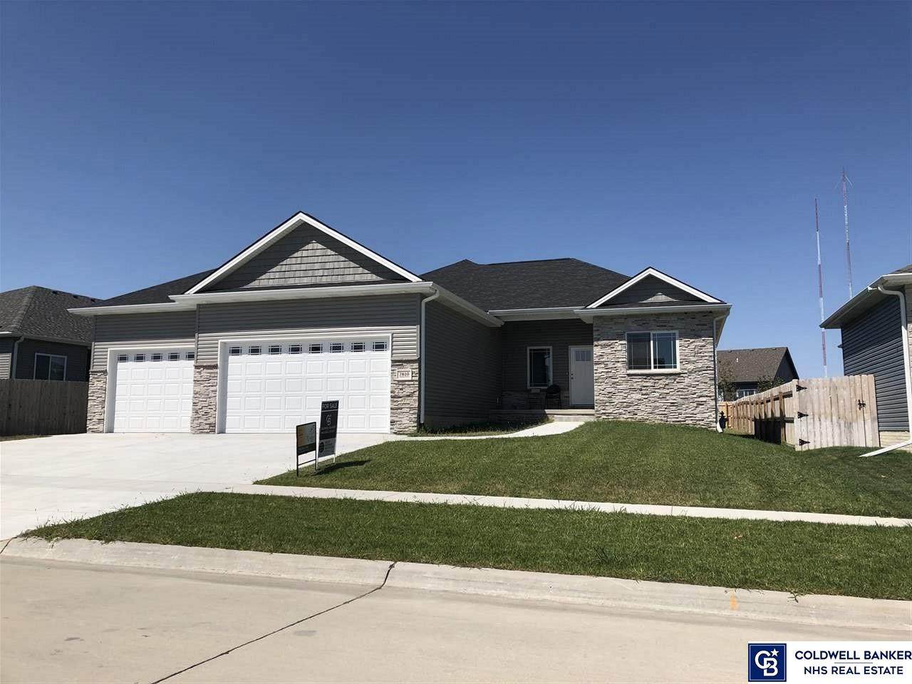 7810 Maxine Drive - Photo 1