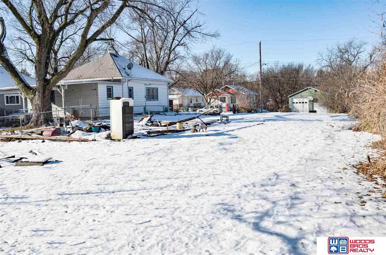 2840 6th Street - Photo 1