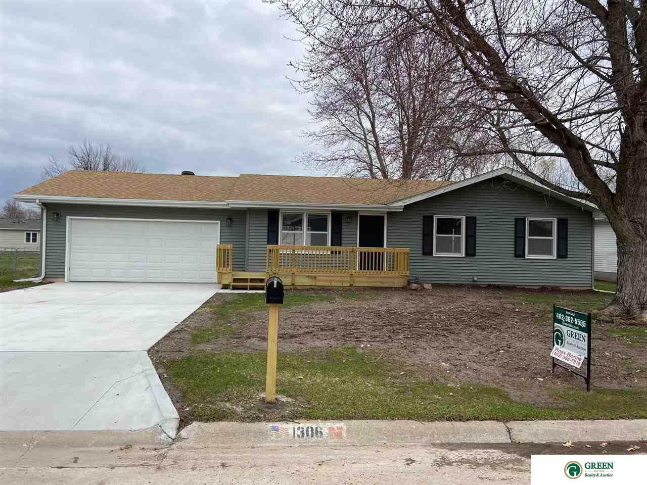 1306 Indiana Avenue - Photo 1