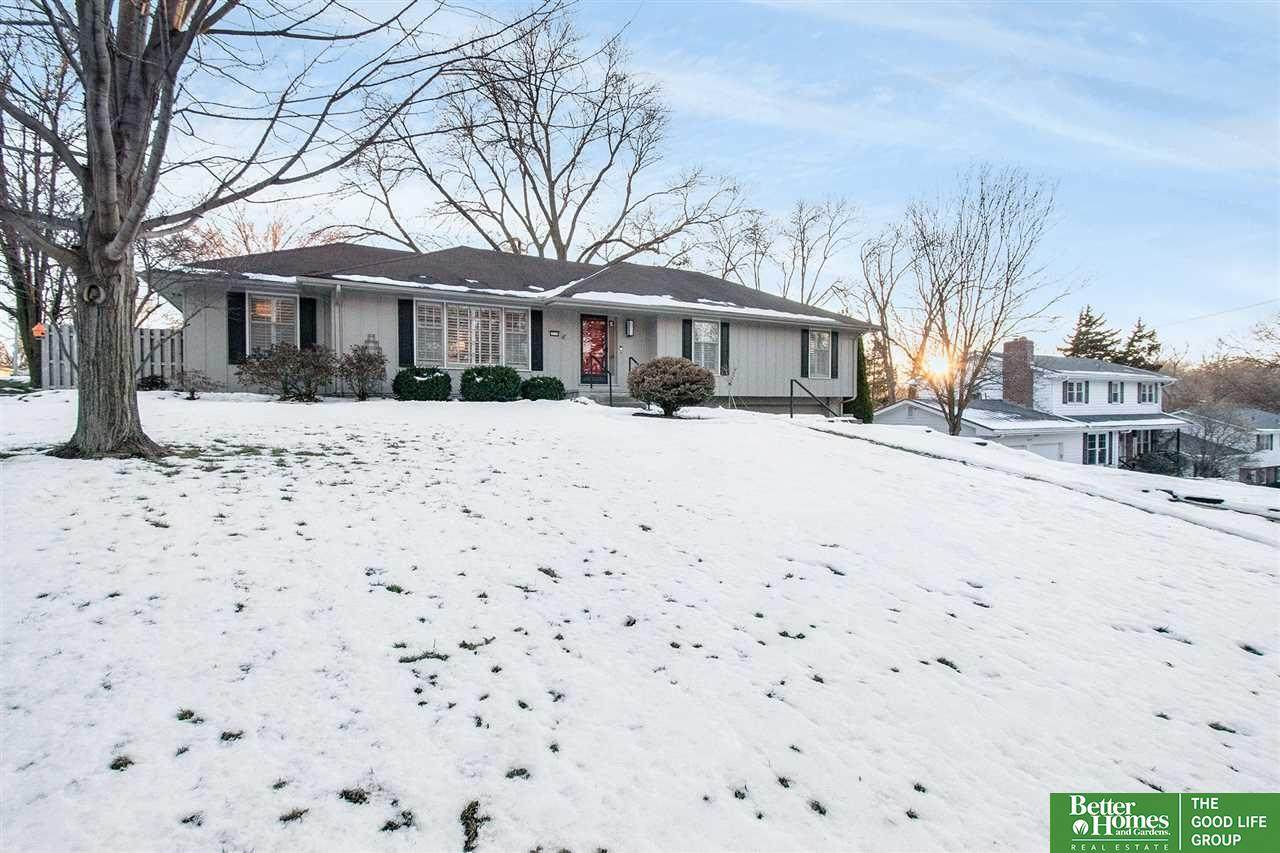 10109 Grover Street - Photo 1