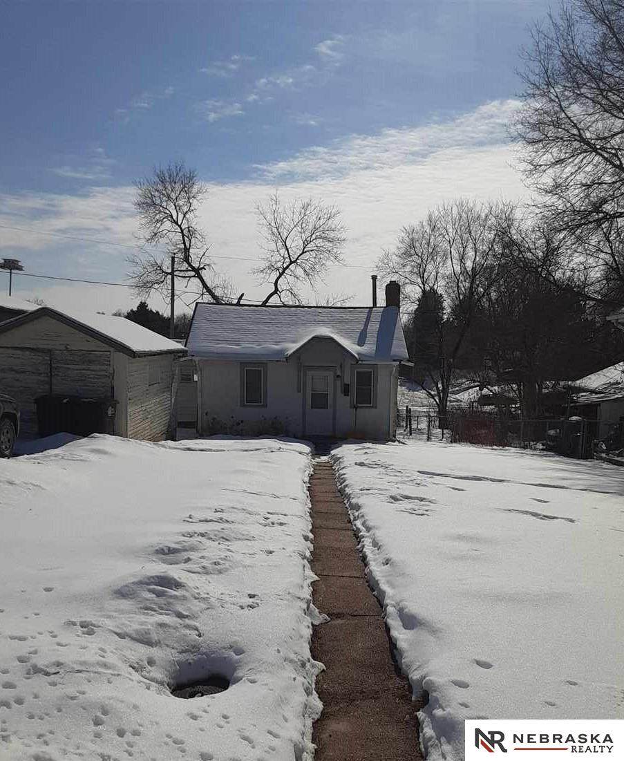 3843 Castelar Street - Photo 1