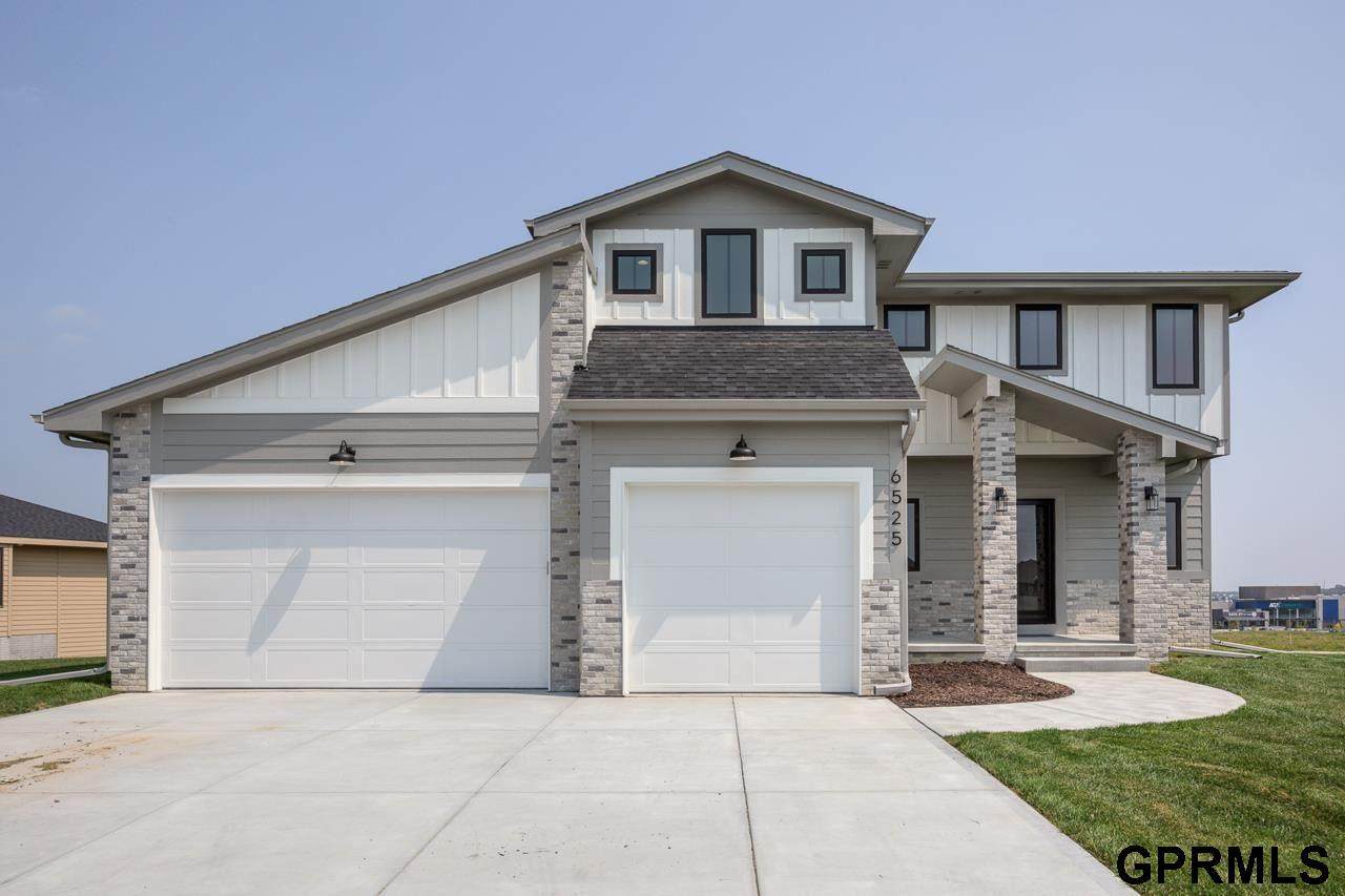 6525 208 Avenue - Photo 1