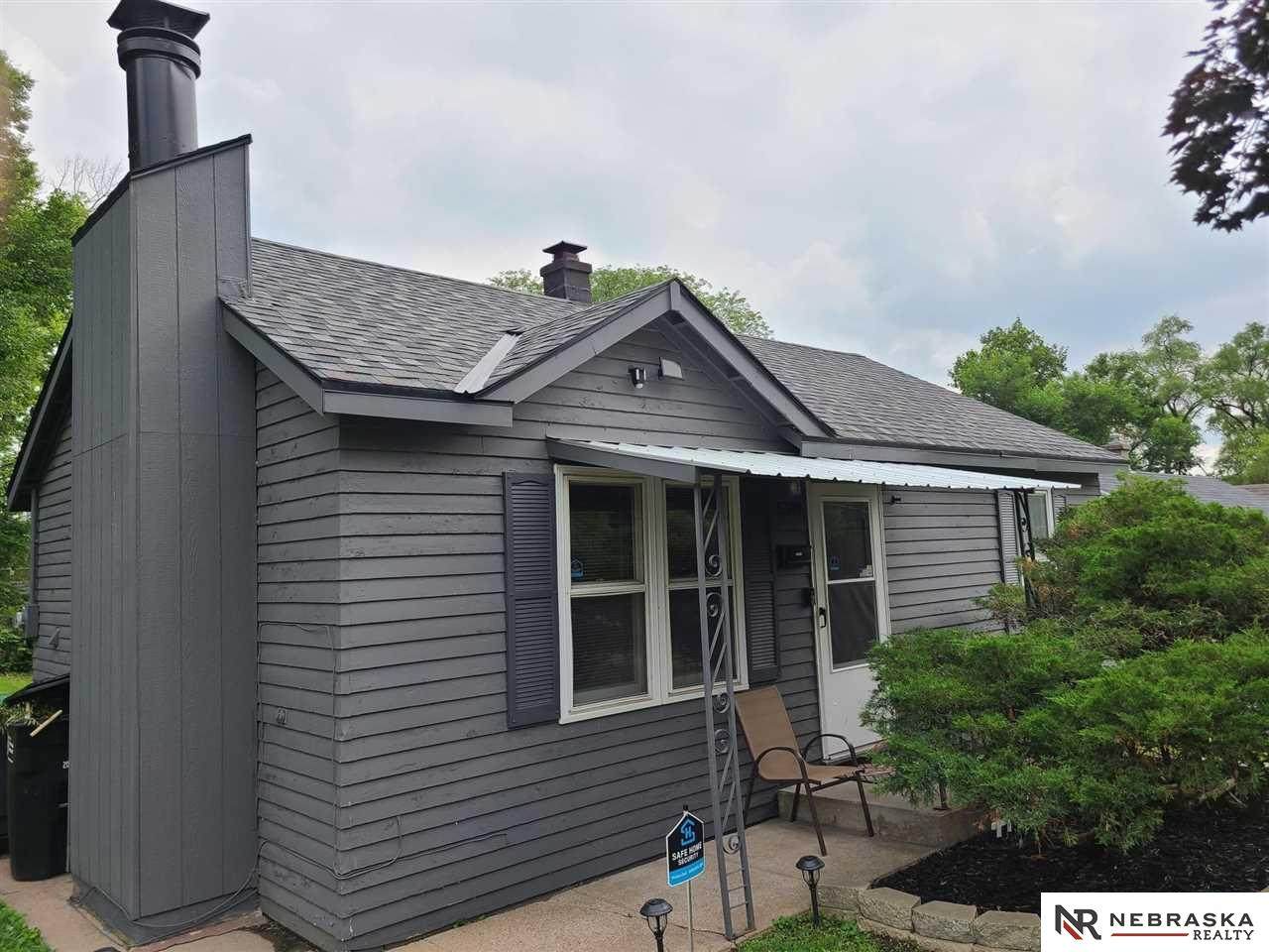 5349 33rd Avenue - Photo 1