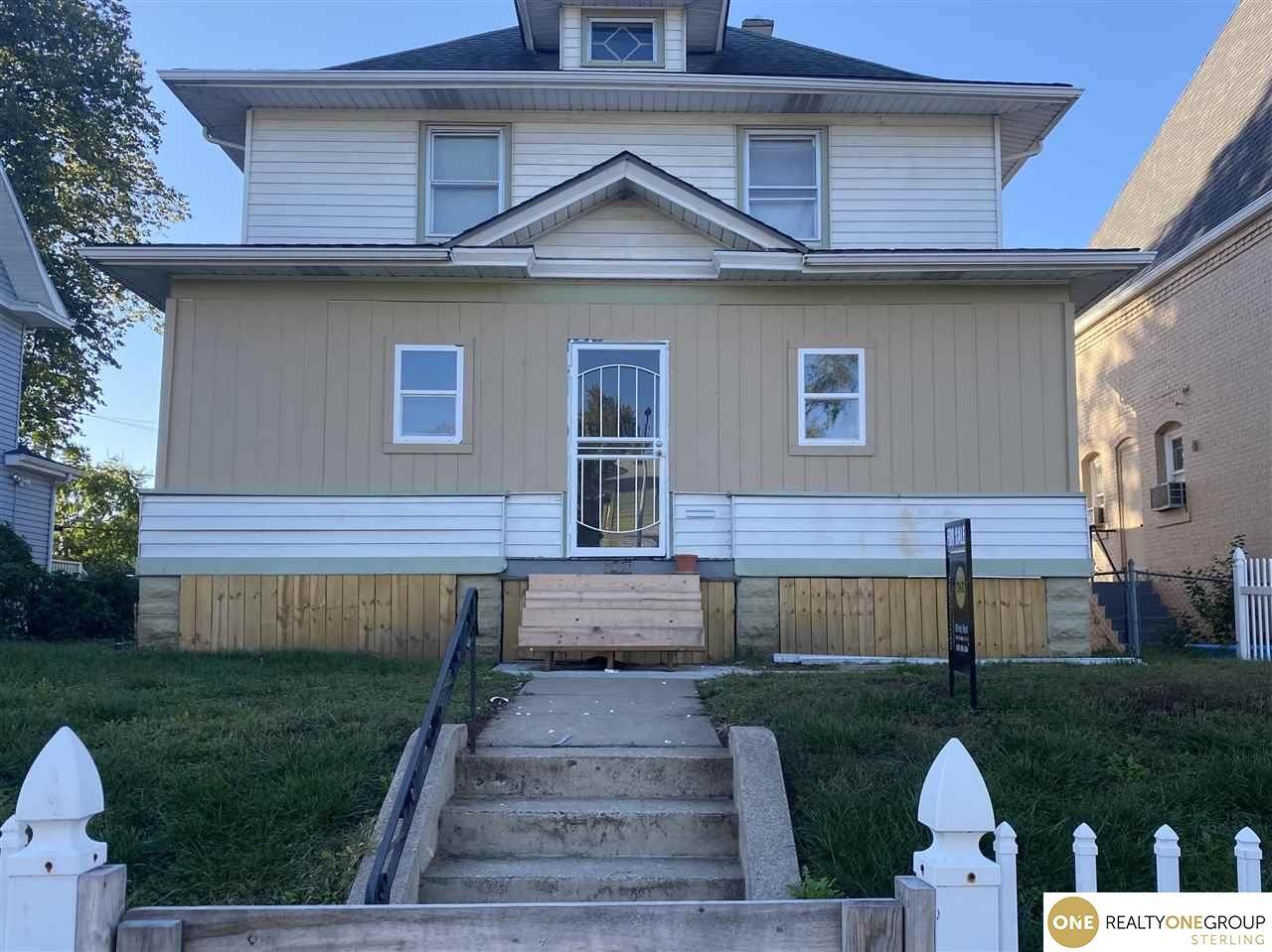 1821 Lothrop Street - Photo 1