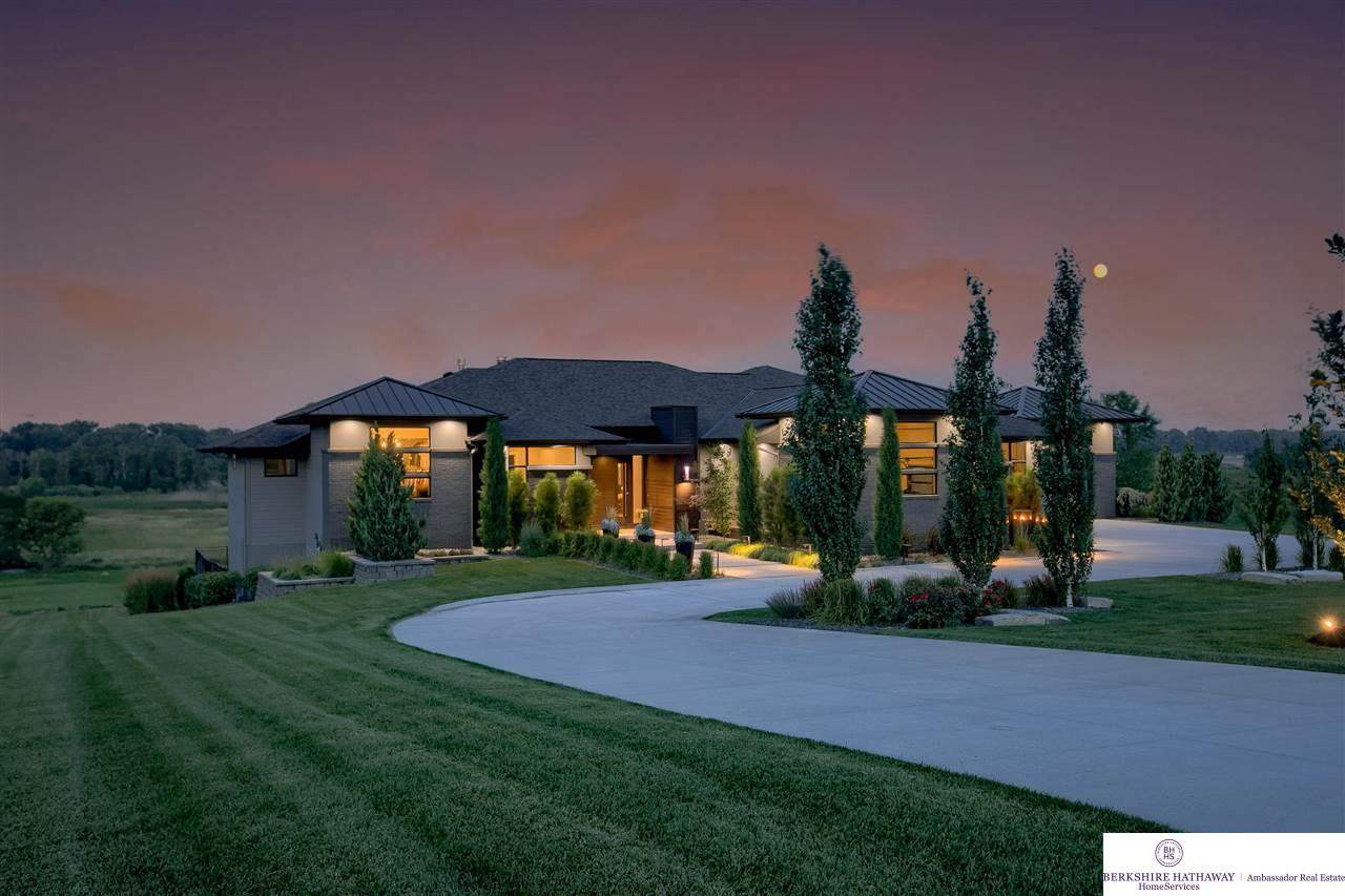 1590 Provencal Street - Photo 1