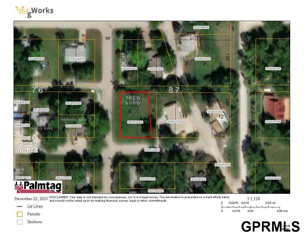 1102 6th Street - Photo 1