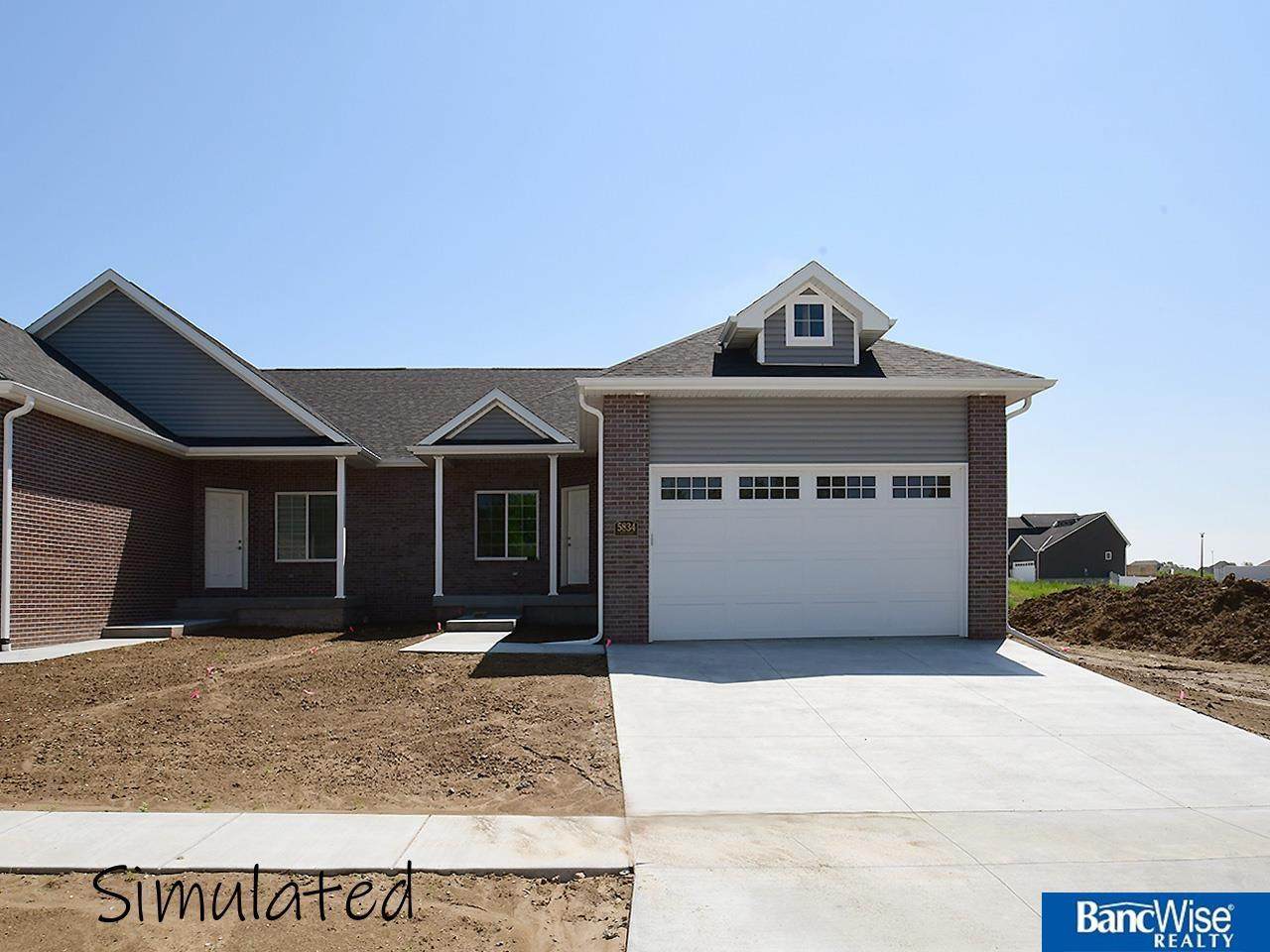 5848 95th Street - Photo 1