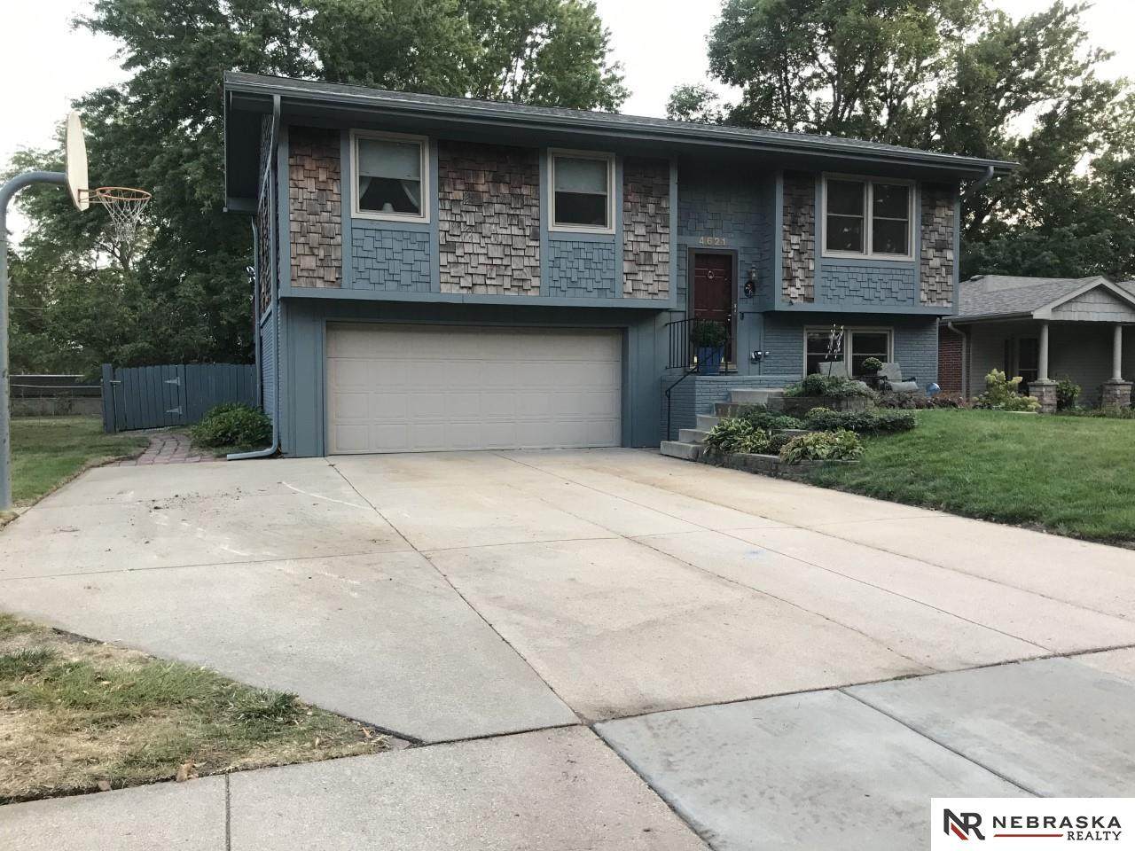 4621 Gertie Avenue - Photo 1