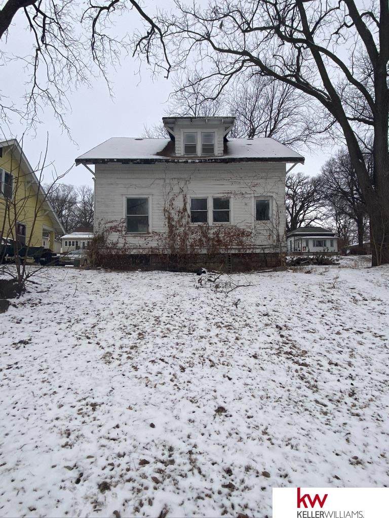 1108 Poplar Street - Photo 1