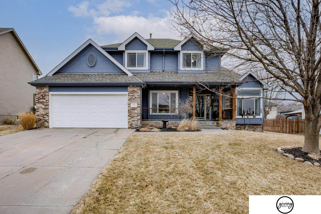 509 7th Street - Photo 1