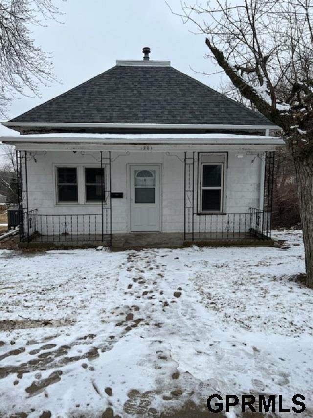 1201 A Avenue - Photo 1