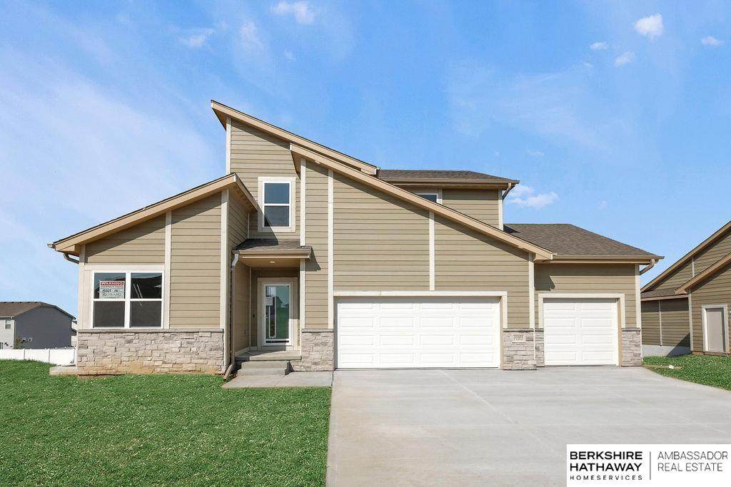 10305 110th Street - Photo 1