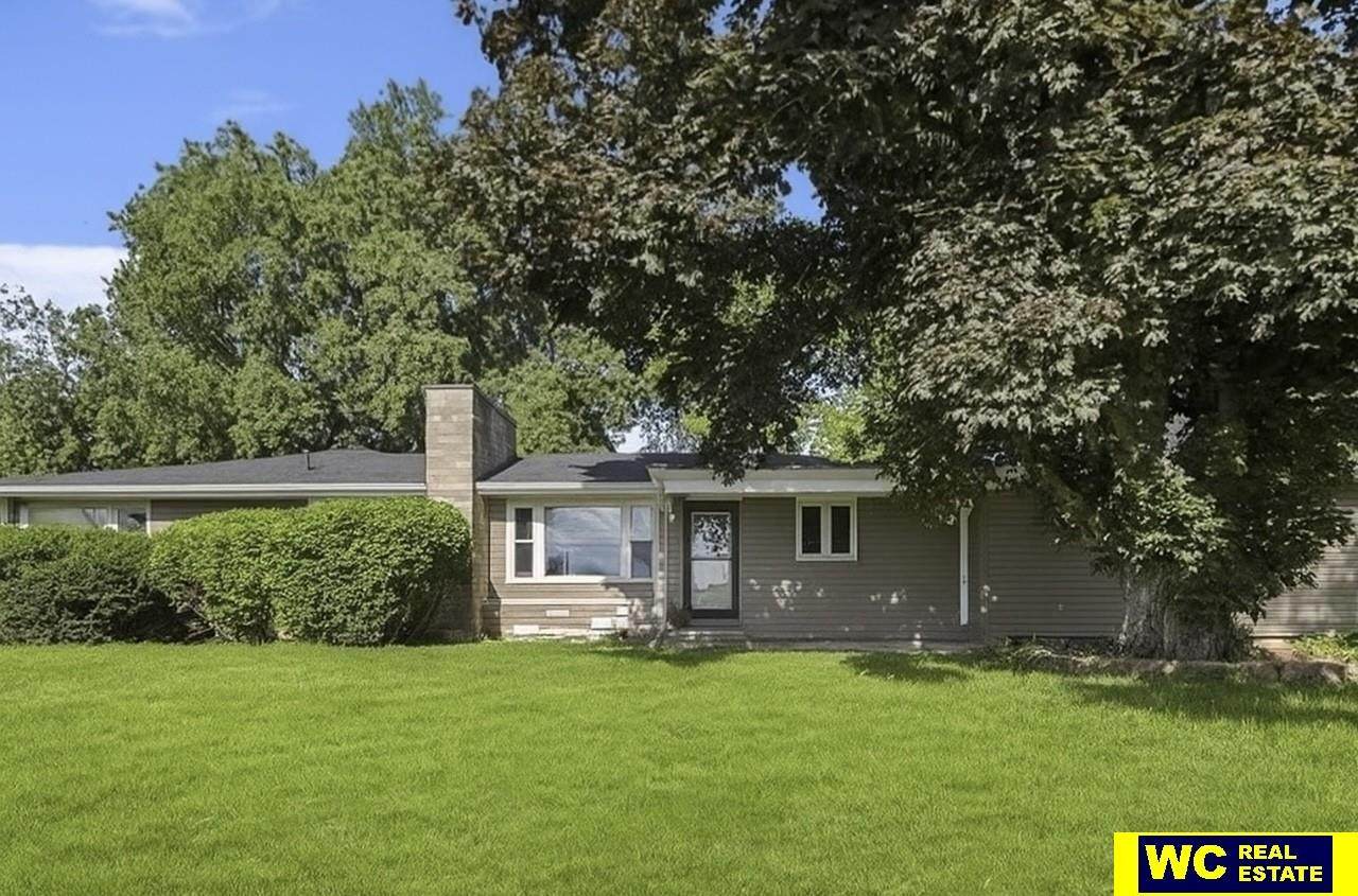1341 Wilbur Street - Photo 1