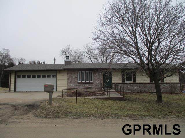 1127 16th Street - Photo 1