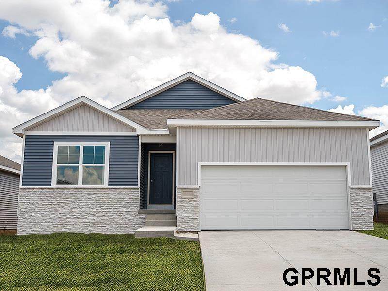 13601 Read Street - Photo 1