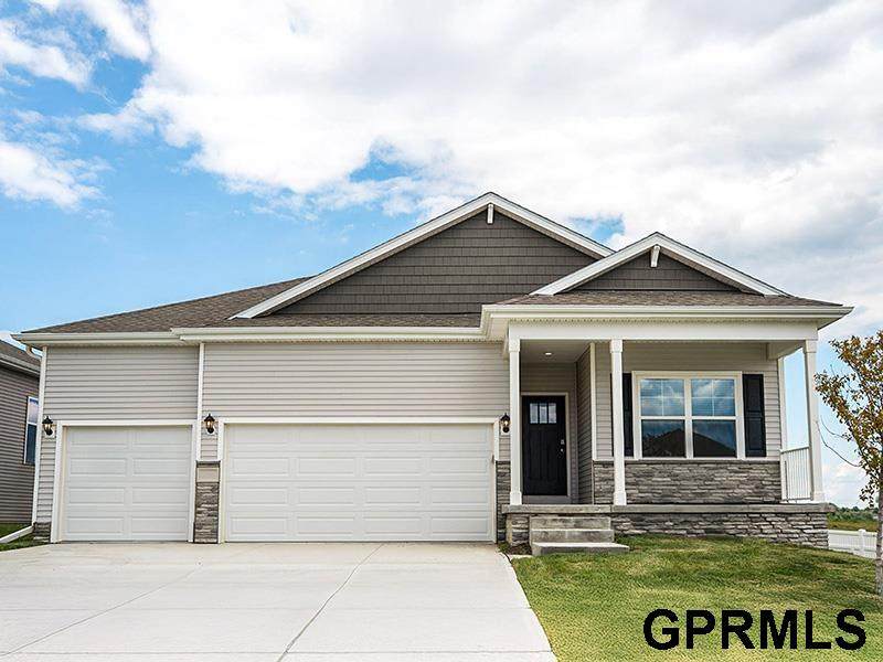 8308 175th Street - Photo 1