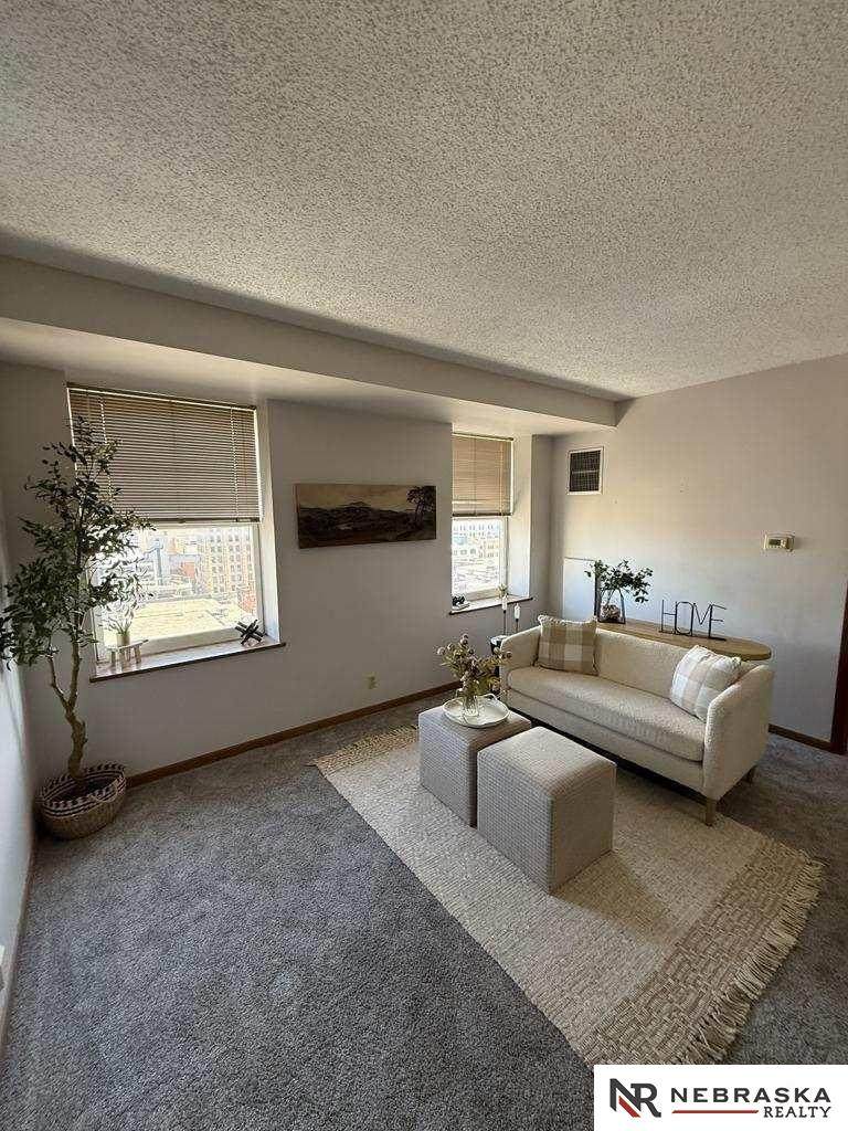 139 11th Street - Photo 1