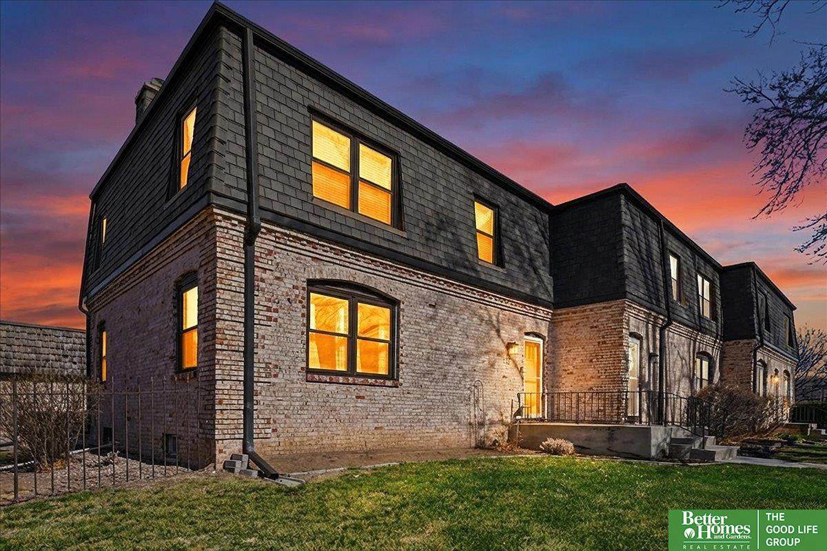 https://bt-photos.global.ssl.fastly.net/omaha/orig_boomver_1_22606583-2.jpg