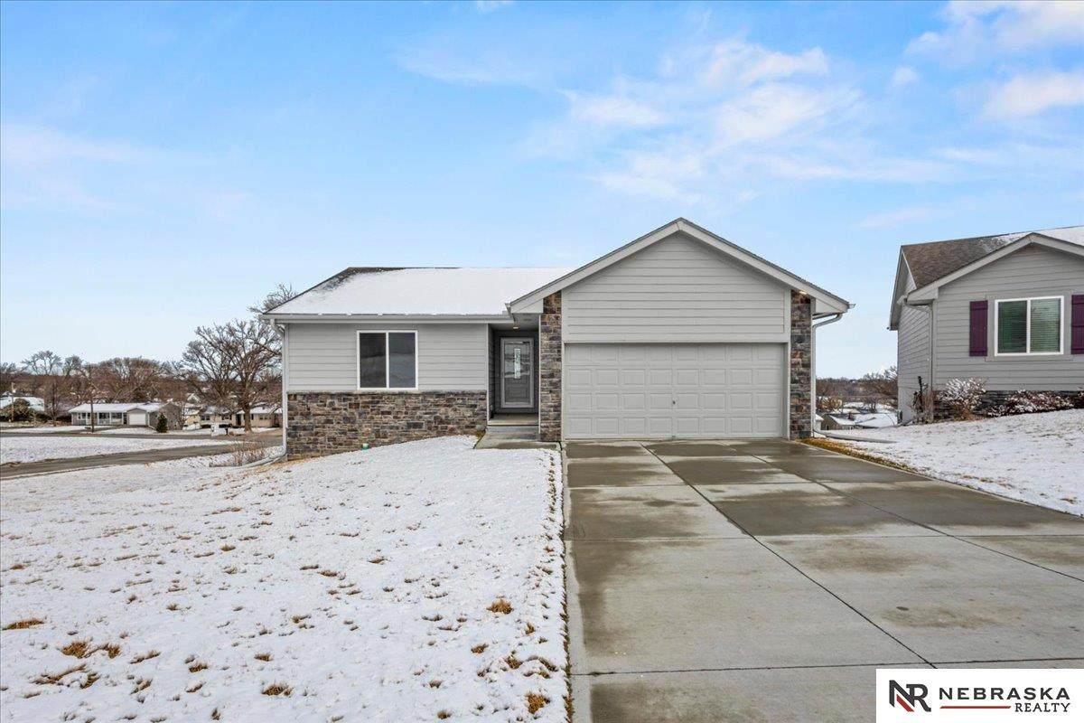 1010 14th Avenue - Photo 1
