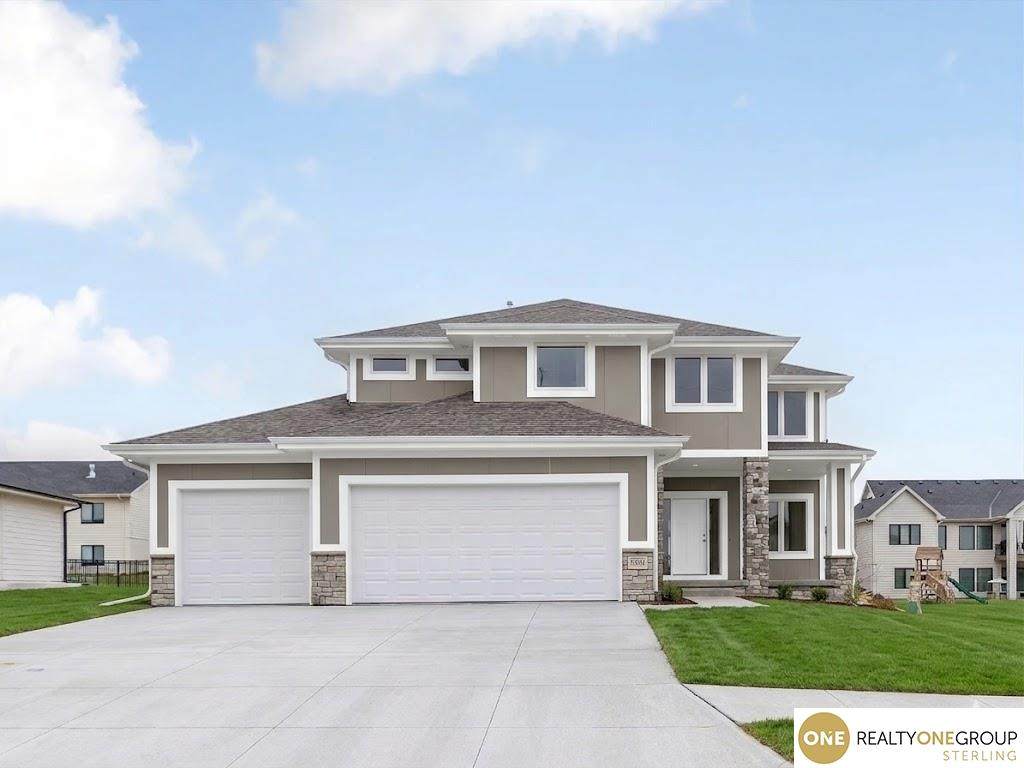 5504 205 Street - Photo 1