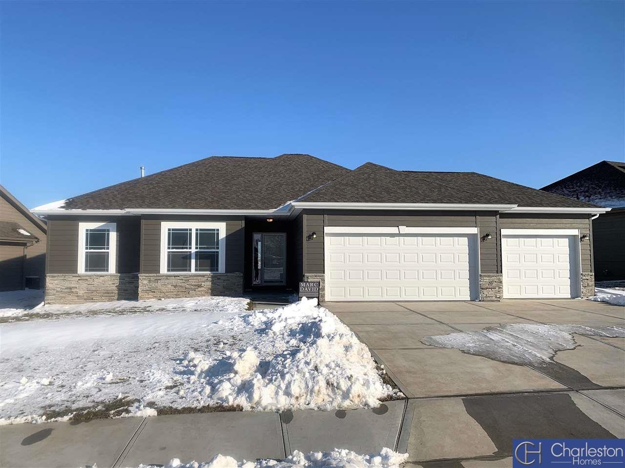 605 10th Avenue - Photo 1